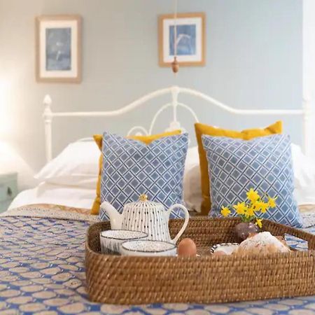 Pass The Keys Wilf'S Barn, Wedmore A Romantic Cottage For Two Екстериор снимка